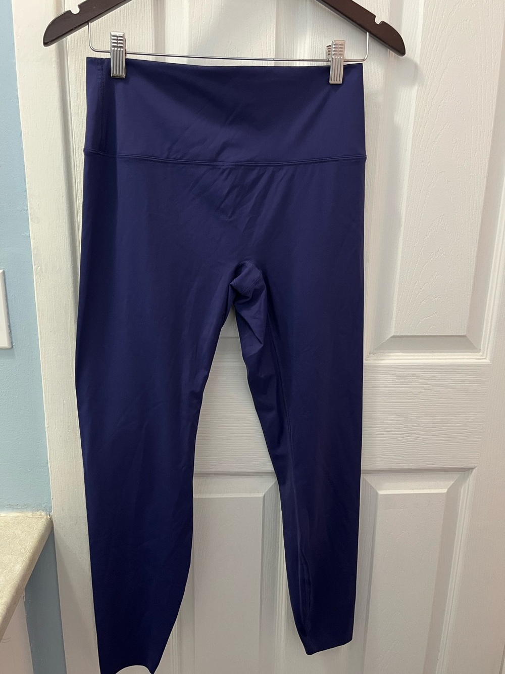 H&M Women’s Sports Leggings - Size Large